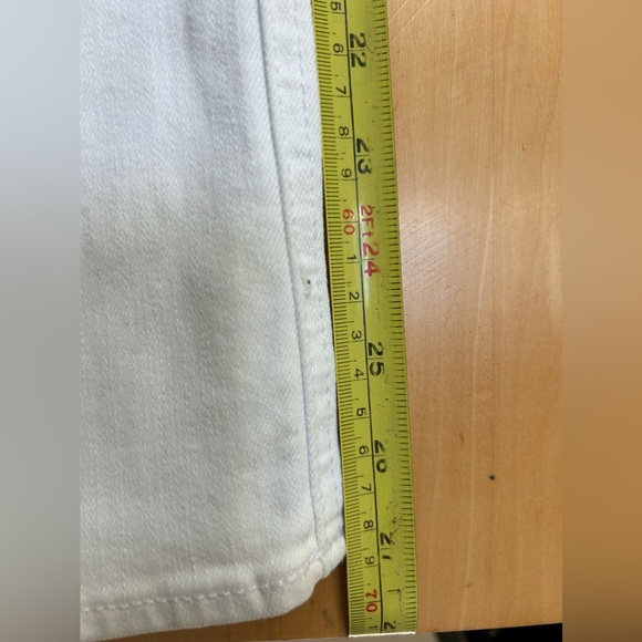 J Crew white matchstick straight leg jeans - Picture 5 of 9